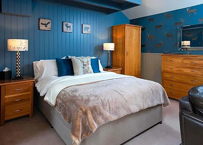 Coach House B & B